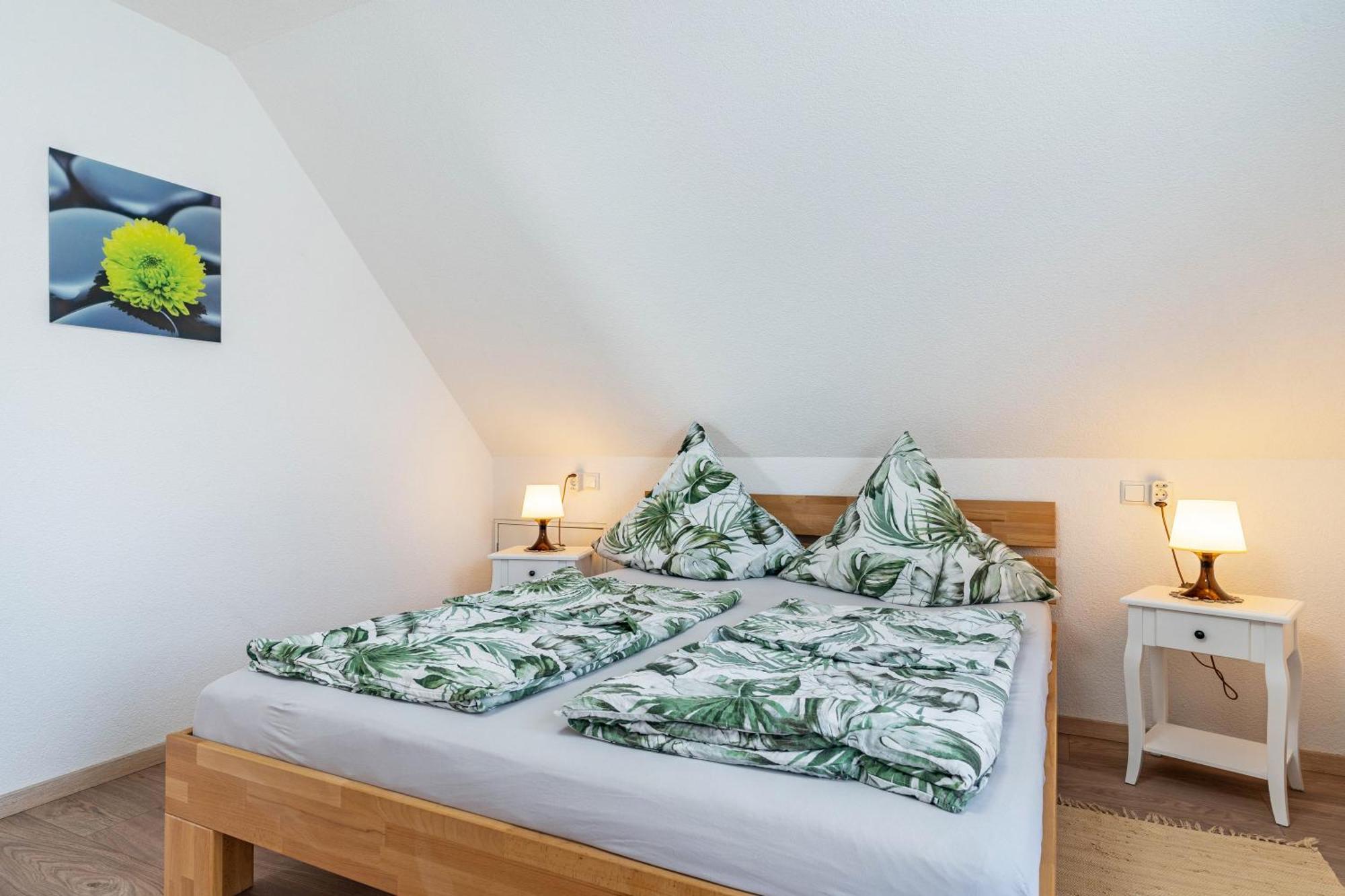 Ferienwohnung Leon คัปเพล-กราเฟินเฮาเซน ภายนอก รูปภาพ